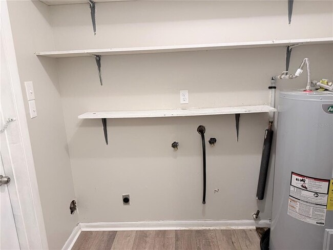Building Photo - 3014 Reiter Dr