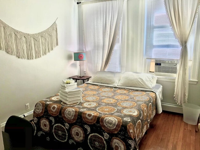 Foto del edificio - 109 Strathmore Rd