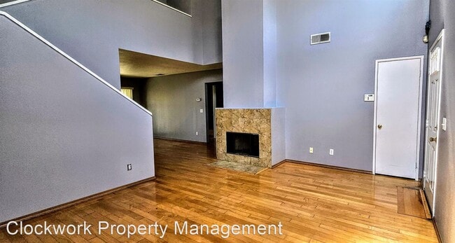 Foto del edificio - 3 br, 2 bath House - 305 Oakview Dr