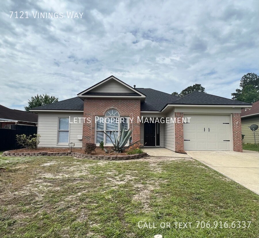 Primary Photo - Gorgeous Renovated Rental READY NOW!