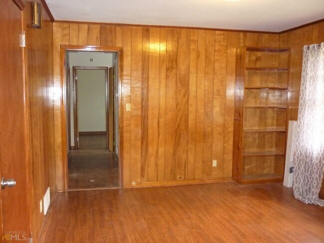 Building Photo - 1521 Snapfinger Rd