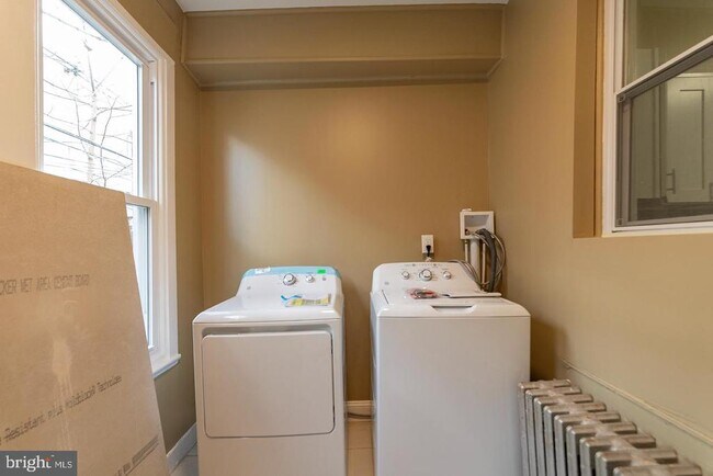 Foto del edificio - 2023 S 22nd St