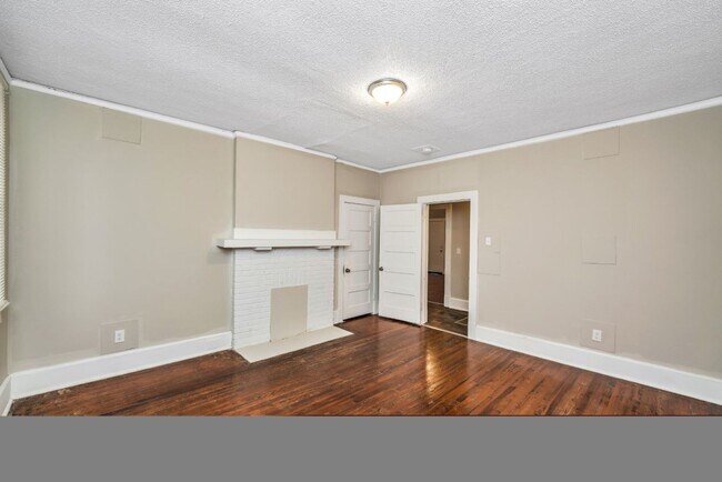 Foto del edificio - Updated 2-Bedroom Duplex – $800/month | Ta...