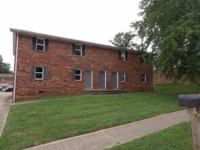 Building Photo - 218 Centennial Dr