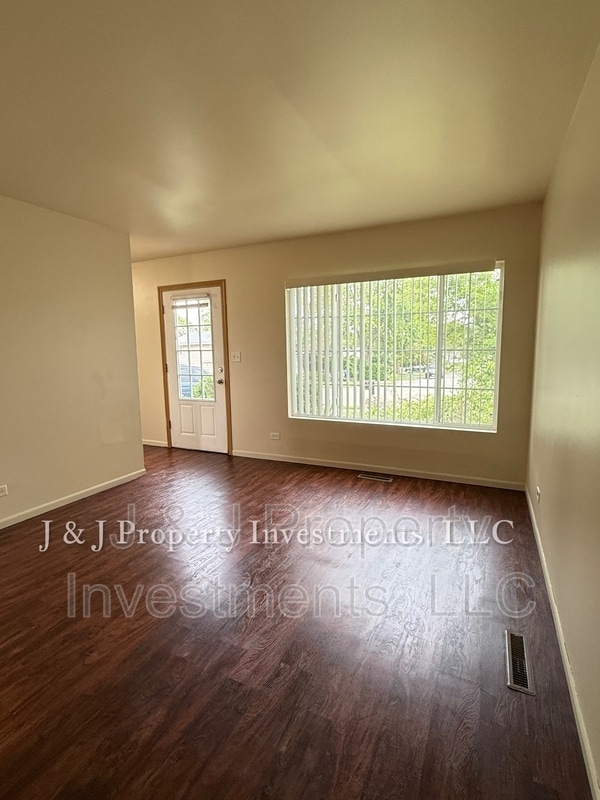 Foto del edificio - 408 E Clarendon Dr