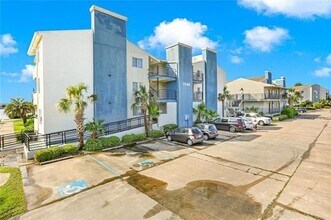 Building Photo - 1580 Harbor Dr