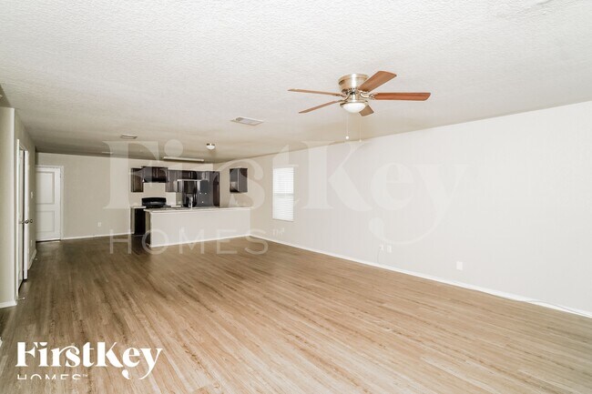 Foto del edificio - 1936 Heather Glen Dr