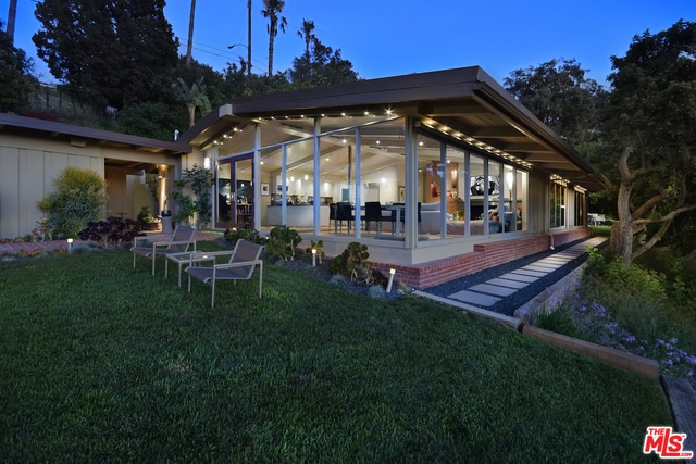 Building Photo - 3641 Glenridge Dr