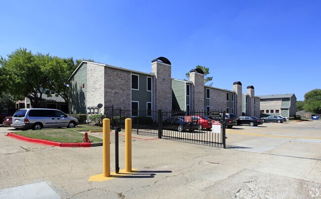 Foto del edificio - 10250 Lands End Dr