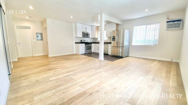 Foto del edificio - 3840 Ingraham St