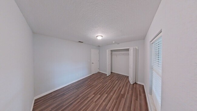 Foto del edificio - Beautiful 3 Bedroom Home for Rent in Hidden Lake – SW Ocala