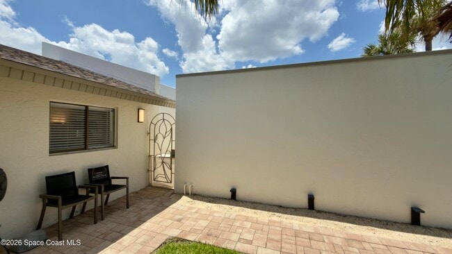 Foto del edificio - 419 Hawthorne Ct