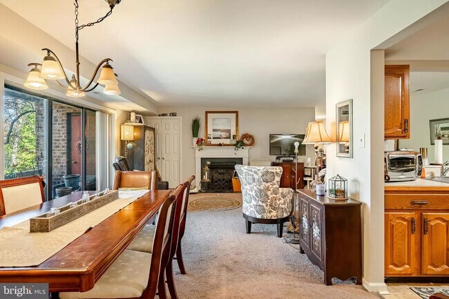 Foto del edificio - 805 Mountainview Dr