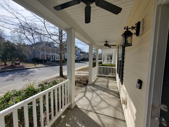 Building Photo - 1671 Bee Balm Rd
