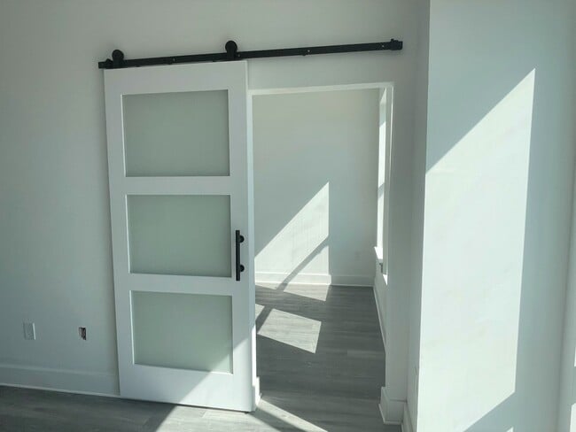 Building Photo - Bladensburg Road Apartments