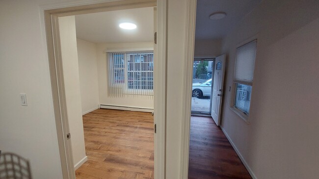 Foto del edificio - 6202 Meadowview Ave
