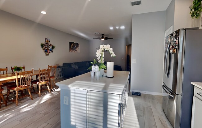 Foto del edificio - 142 Cedar Bark Ln
