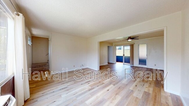 Building Photo - 98-1426 D Kaahumanu St Apt