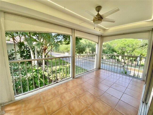 Foto del edificio - 1096 Woodshire Ln
