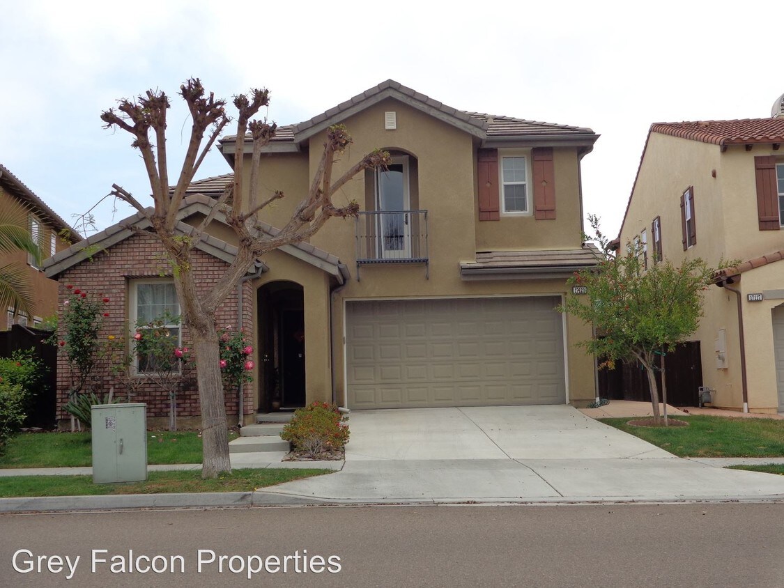 Foto principal - 17121 Ralphs Ranch Rd