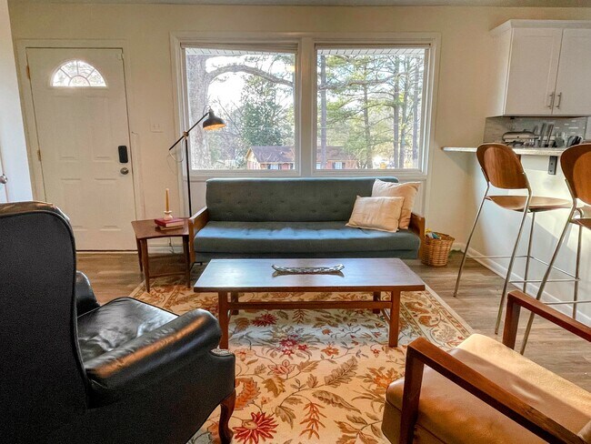 Foto del edificio - 1001 Belmont Dr