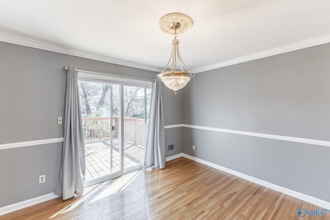 Foto del edificio - 1116 Tyler Rd NW