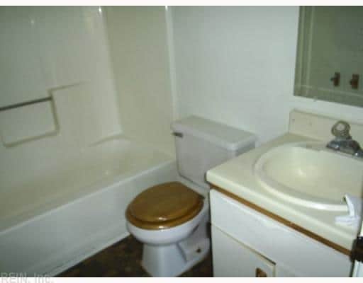 Bathroom - Dorando Apartments