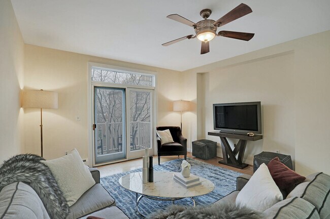 Foto del edificio - 207 Shearwater Ct W