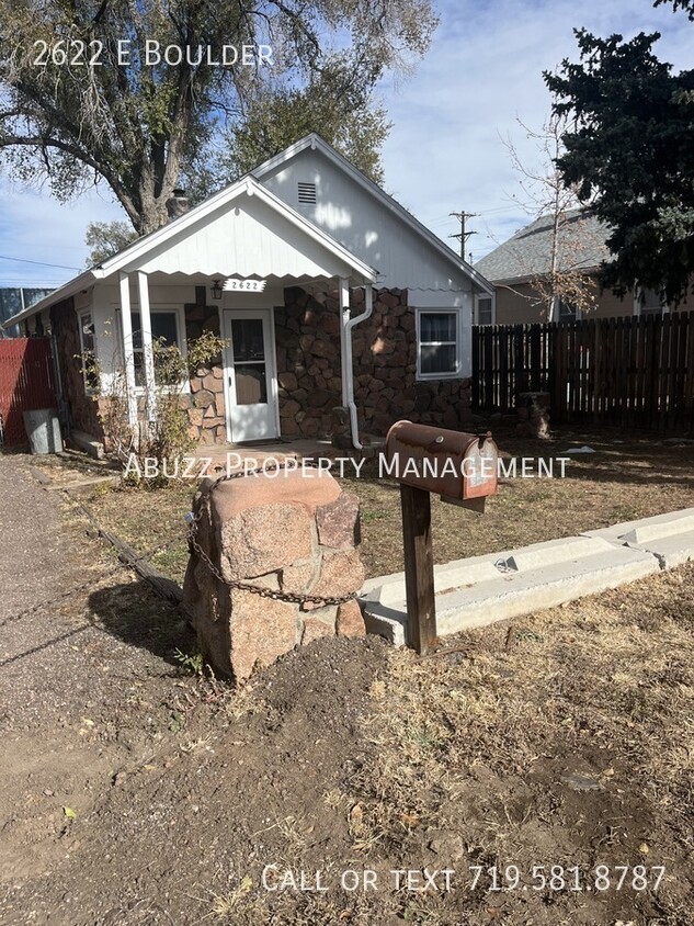 Primary Photo - 2622 E Boulder-