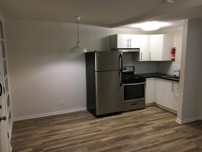 Building Photo - KCK Apartments