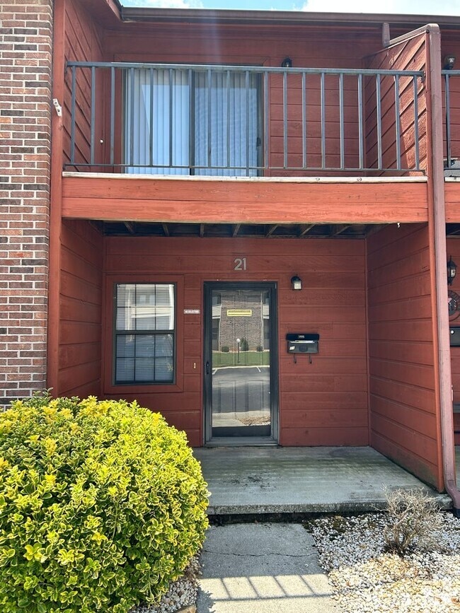 Building Photo - 1522 Pearl Ave