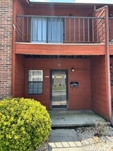 Building Photo - 1522 Pearl Ave
