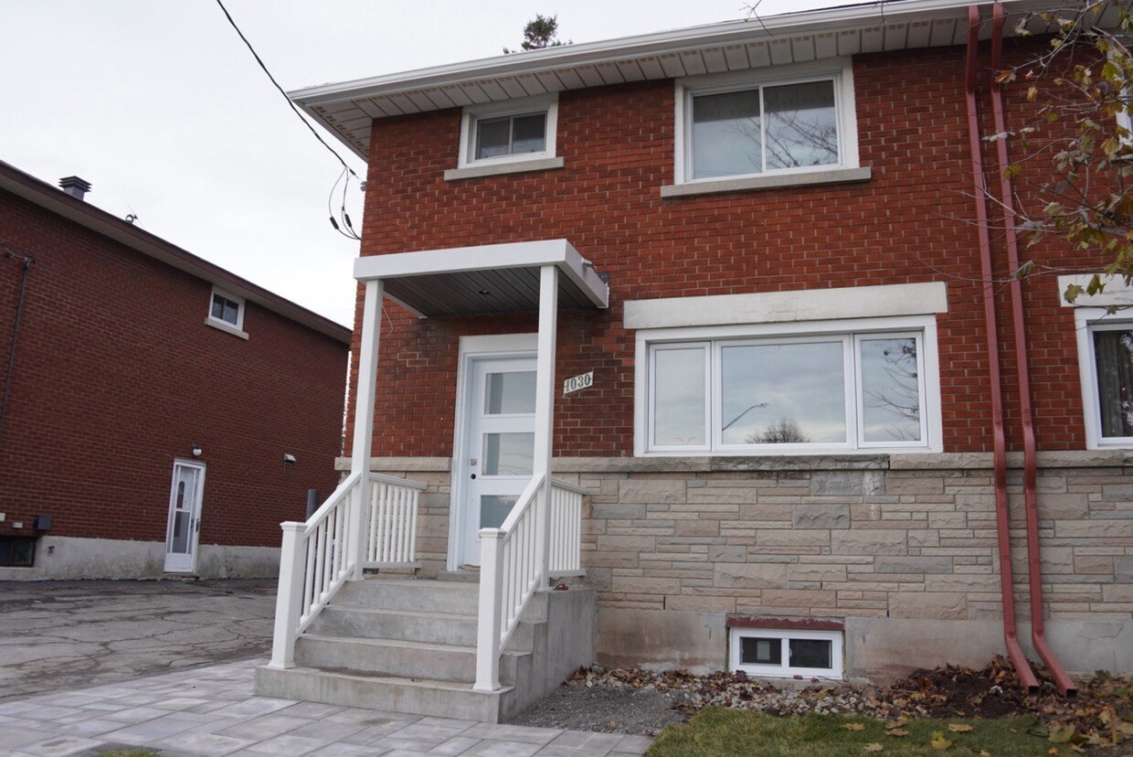 Photo du bâtiment - 1030 Maitland Ave