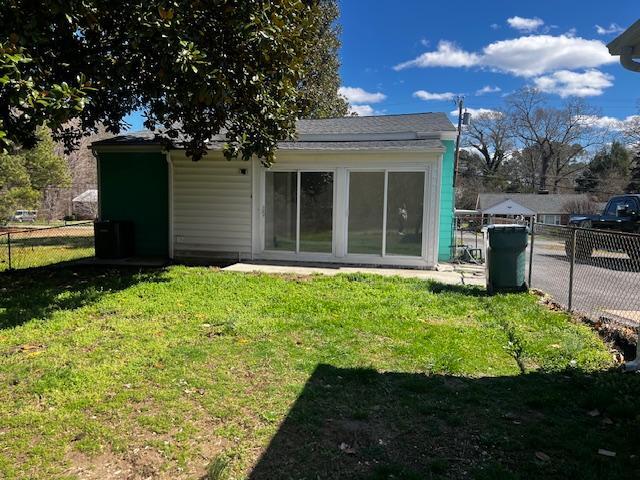 Foto del edificio - 116 A P Hill Ave