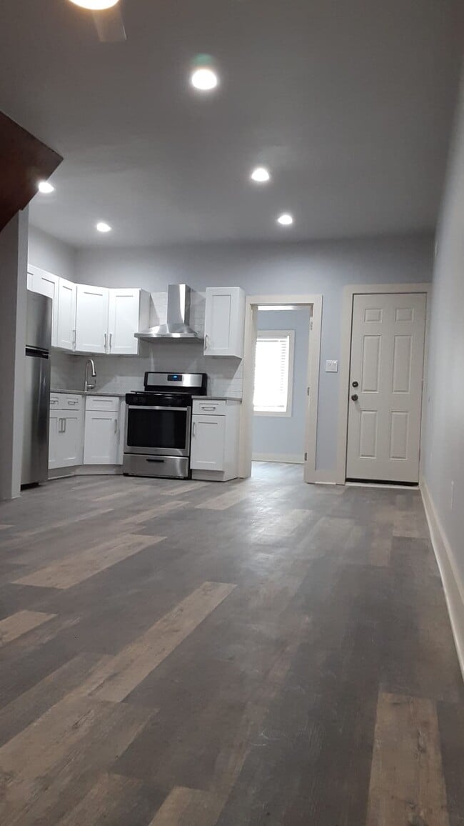 Photo - 5430 Delancey St (Philadelphia, PA) House