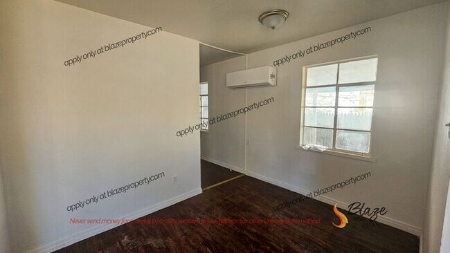 Foto del edificio - 2 Bed 1 bath Home for rent