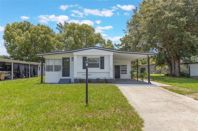 Building Photo - 814 Roseapple Ave