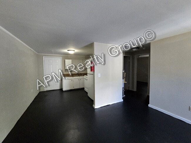Building Photo - Updated two bedroom - Harden St.
