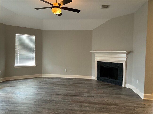 Foto del edificio - 21903 Grand Brook Ln