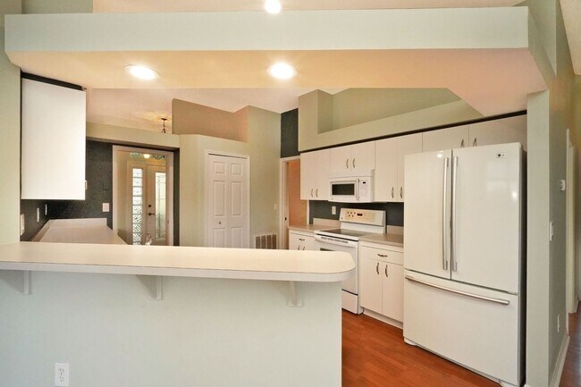 Foto del edificio - Beautiful Pool home in Viera!