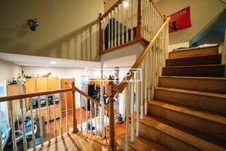 Building Photo - 63 Hillside St