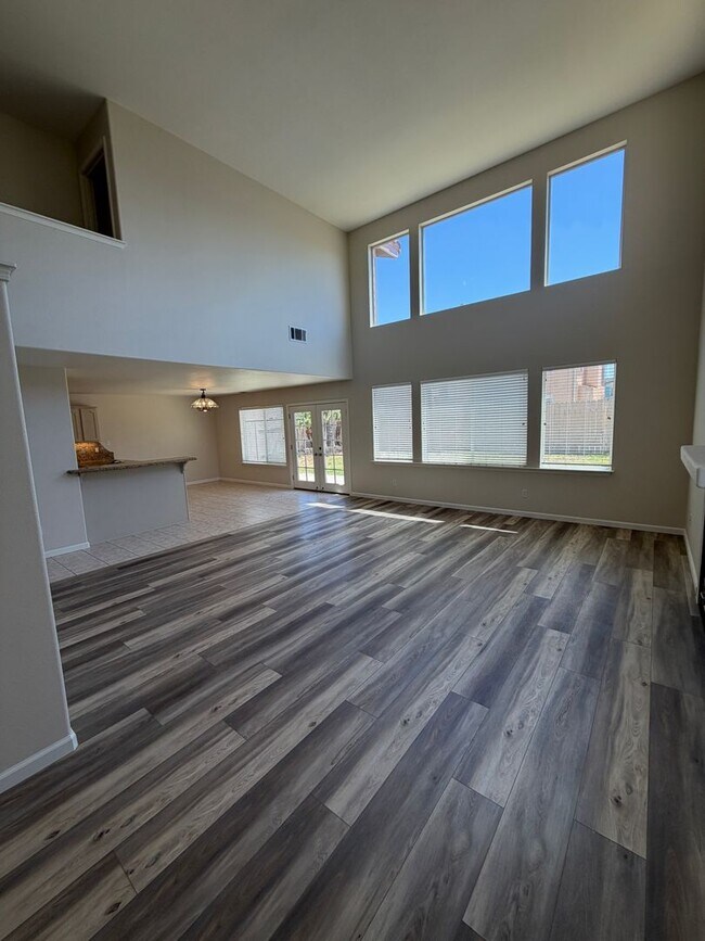 Foto del edificio - 1810 Baylor Ln