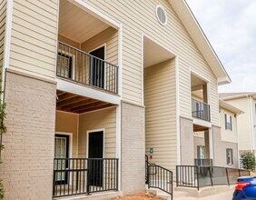 Building Photo - 1101 Molly Barr Rd