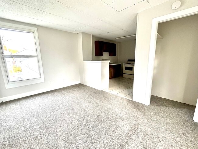 Building Photo - 2713 Rodman St