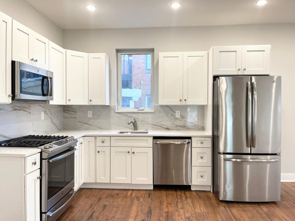 Foto principal - 330 Cambridge St