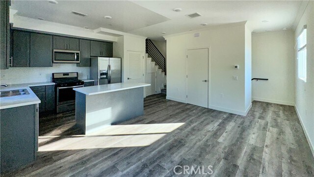 Foto del edificio - 14019 Vanowen St