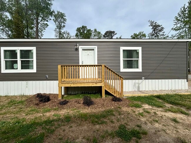 Photo - 1465 Hwy 29 House