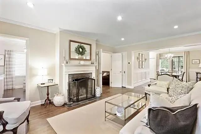 Building Photo - 707 Burke Rd NE