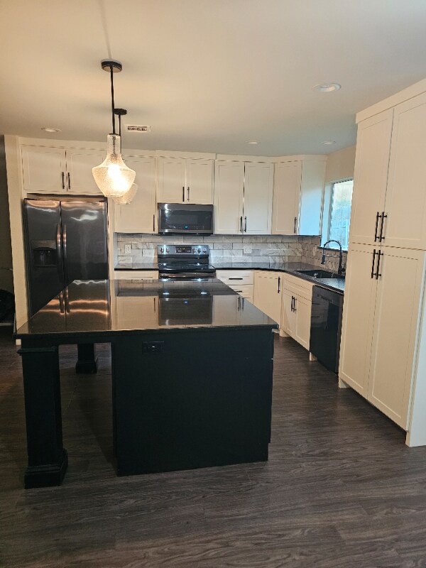 Building Photo - 7575 Hedgeoak Ct