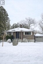 Building Photo - 80 Church St